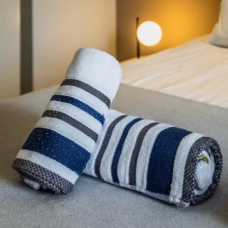 Apartment Vibrant Penthouse With Terrace St Julians Sleeps 4 Saint Julian's